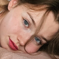 Laury Stomr Nahé