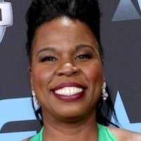 Leslie Jones Nahé