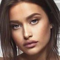 Lexi Wood Nahé
