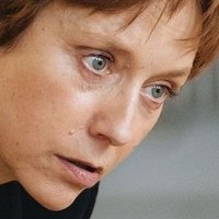 Lia Williams Nahé