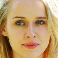 Lisa Henni Nahé