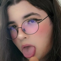 lucyqrow Nahé