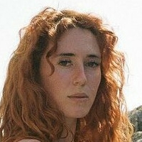 Madeleine Baldachino Nahé