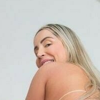 Mari Freitas Nahé