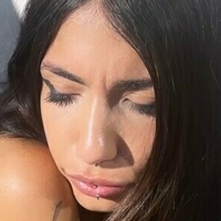Mariel K Nahé