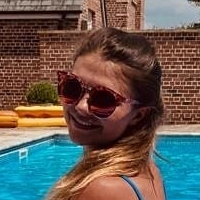 Megan Nicholls Nahé