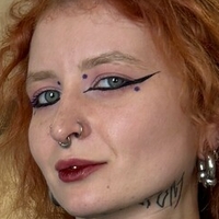 mia_addams Nahé