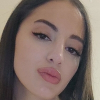 mia.goddes Nahé