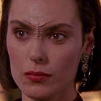 Michelle Forbes Nahé