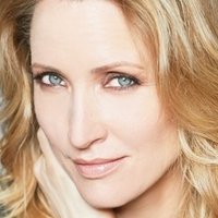 Michelle Nolden Nahé