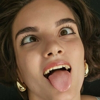 michellebluefree Nahé