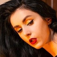 Miss Ellie M Nahé