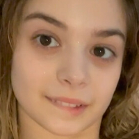 Molly Little Nahé