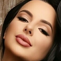 mollymarkova Nahé