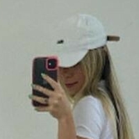 Naelly Flores Nahé