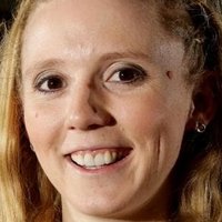 Nikki Webster Nahé