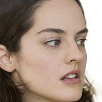 Noemie Merlant Nahé