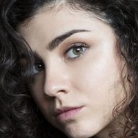 Olivia Delcan Nahé
