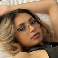 Petite Beautiful Latina Nahé