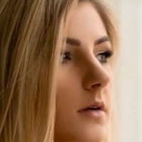 Polina Sitnova Nahé