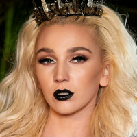 Queenkendra Nahé