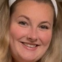 Rosie Wise Nahé