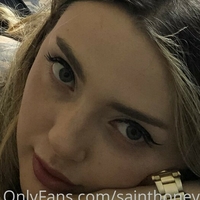 sainthoneyxxx Nahé