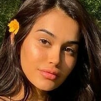 Sara Rose Nahé