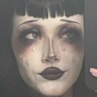 Sasha Tylers Nahé