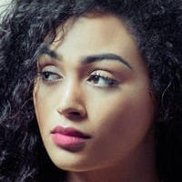 Savannah Basley Nahé