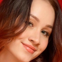 Scarlet Telles Nahé