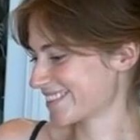 scrotegirl Nahé