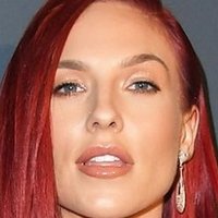 Sharna Burgess Nahé