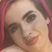 shellybjsfree Nahé
