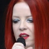 Shirley Manson Nahé