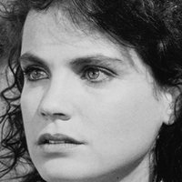 Sigrid Thornton Nahé