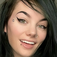 Skylaraynesgray Nahé
