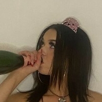 stella.redpath Nahé