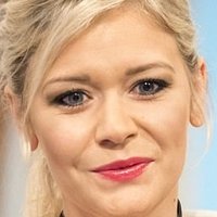 Suzanne Shaw Nahé