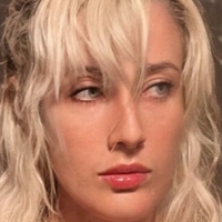 sweatieangle Nahé