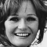 Valerie Perrine - Slaughterhouse Nahé