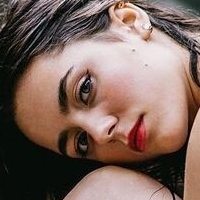 Valerie.smth Nahé