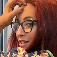 Veda Scott Nahé