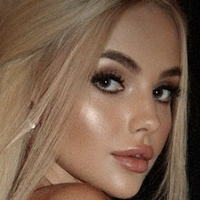 Victoria Real Beauty Nahé