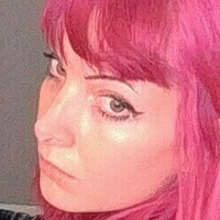 witchandfamous Nahé