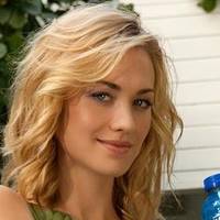 Yvonne Strahovski Nahé