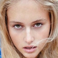 Zoe Helena Nahé