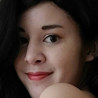 zoelevainfree Nahé
